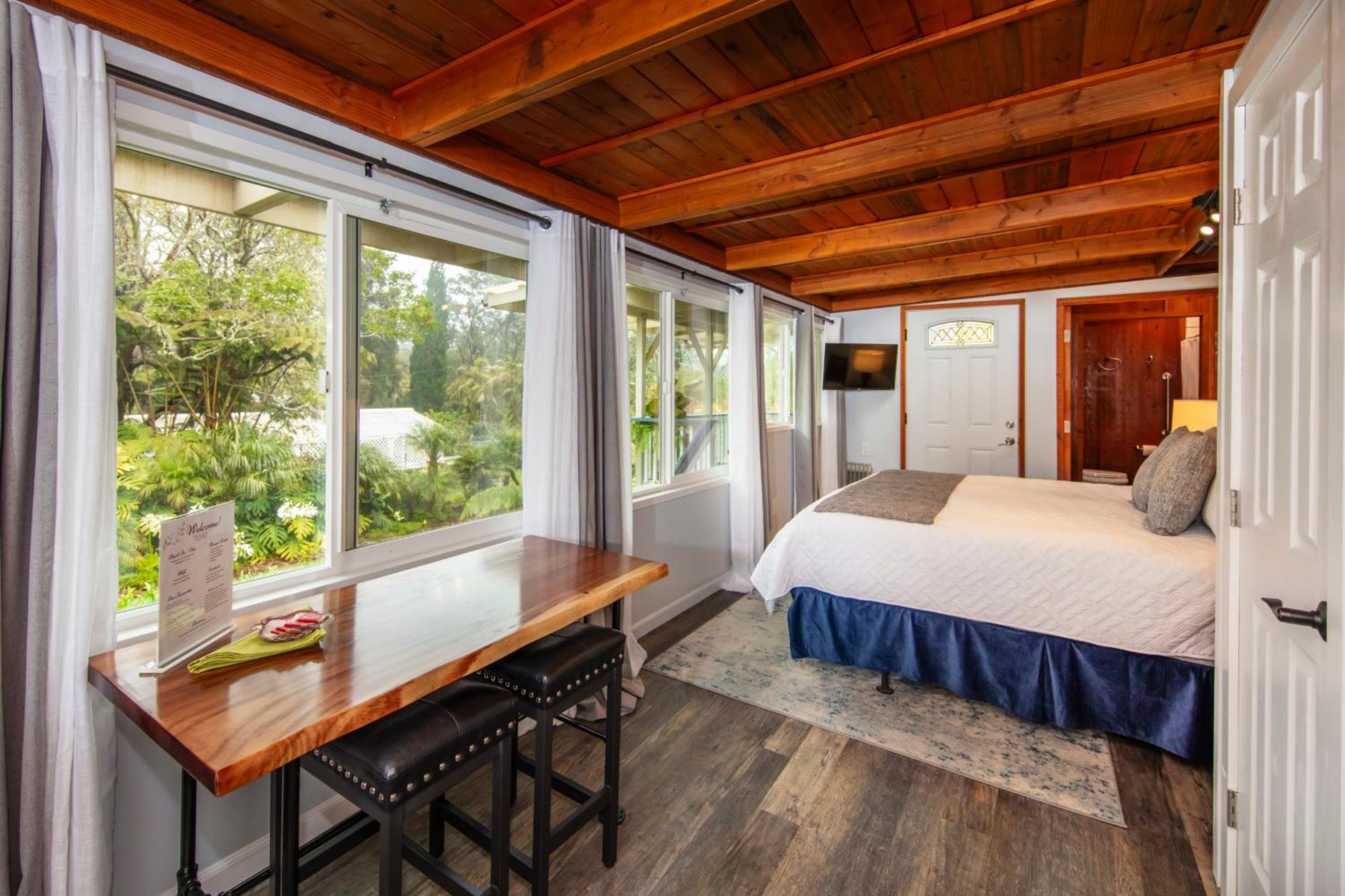 Aloha Junction Bed And Breakfast -Minutes Away From Hawaii Volcanoes National Park Экстерьер фото