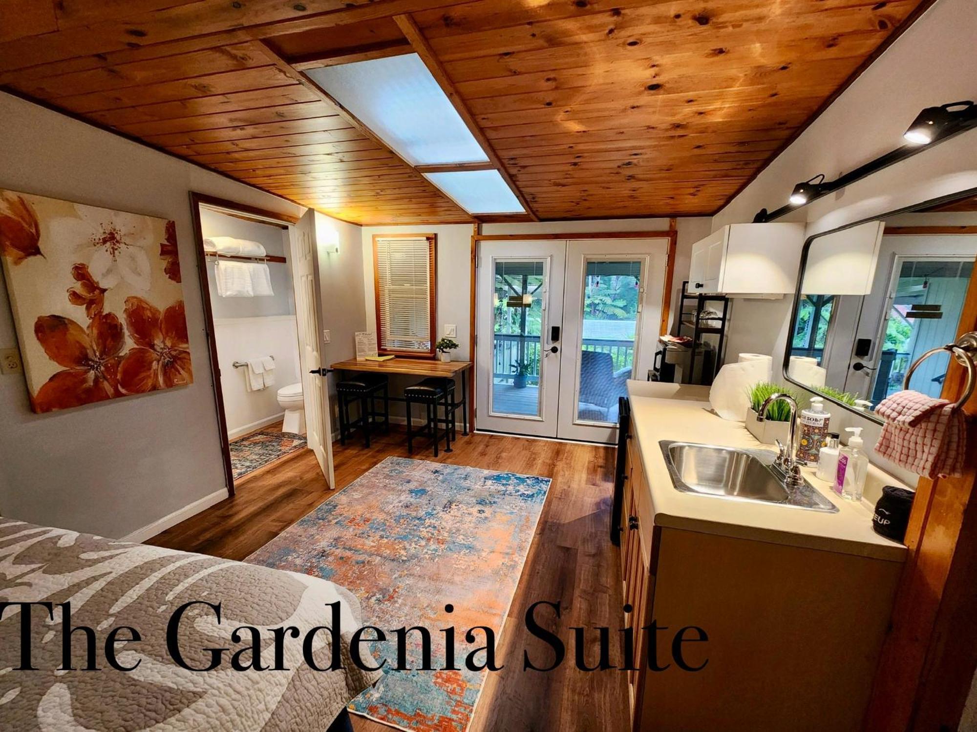 Aloha Junction Bed And Breakfast -Minutes Away From Hawaii Volcanoes National Park Экстерьер фото