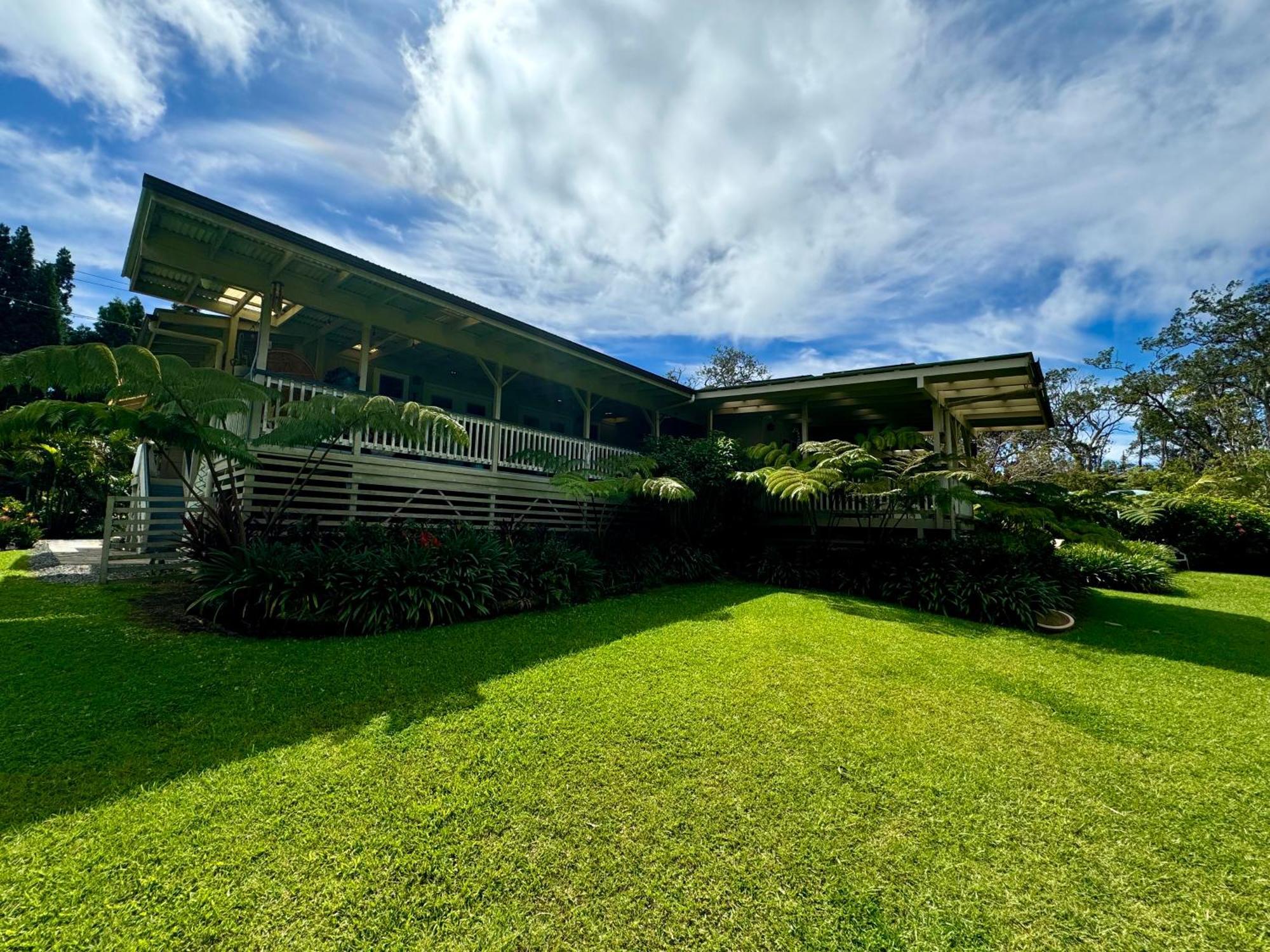 Aloha Junction Bed And Breakfast -Minutes Away From Hawaii Volcanoes National Park Экстерьер фото
